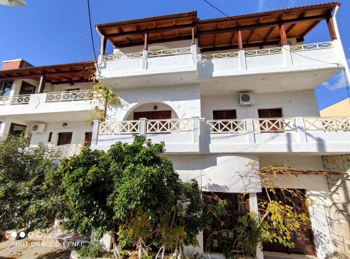 Keramos Hotel Zarós Exterior foto